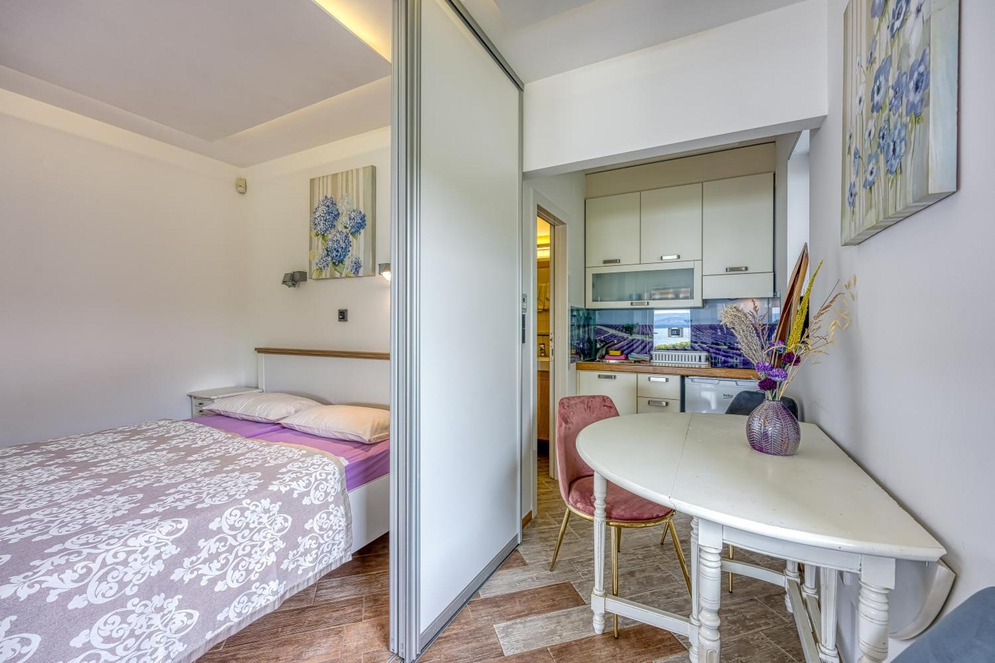 Debeli Rtic Apartments - Happy Rentals Ankaran Exterior foto