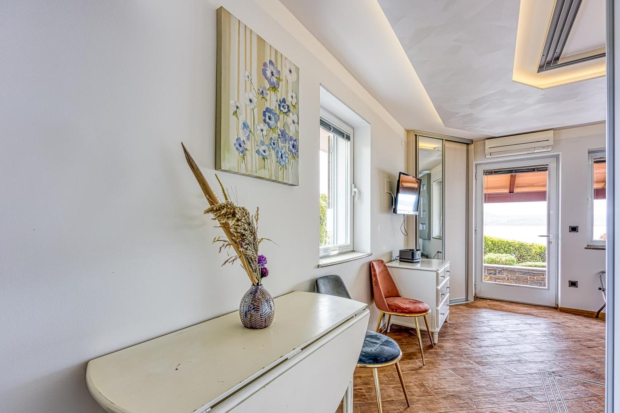 Debeli Rtic Apartments - Happy Rentals Ankaran Exterior foto
